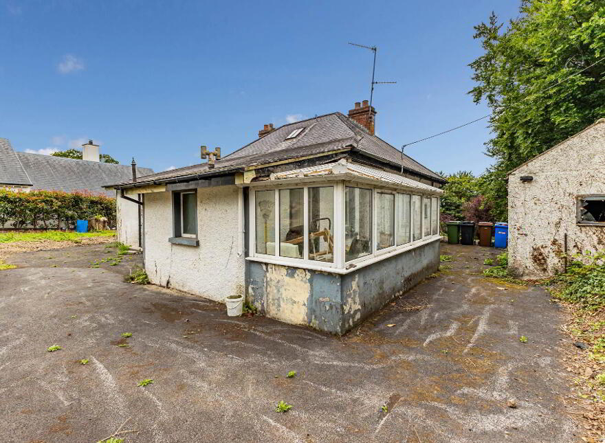 49 Dromore Road, Hillsborough, BT26 6HU