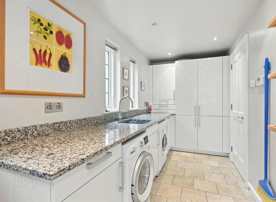 46 & 46a Myrtlefield Park, Malone, Belfast, BT9 6NF