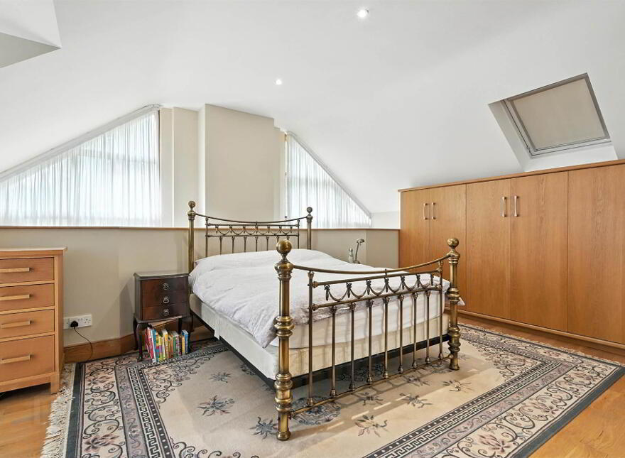 46 & 46a Myrtlefield Park, Malone, Belfast, BT9 6NF