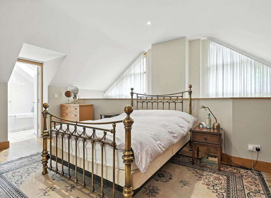 46 & 46a Myrtlefield Park, Malone, Belfast, BT9 6NF