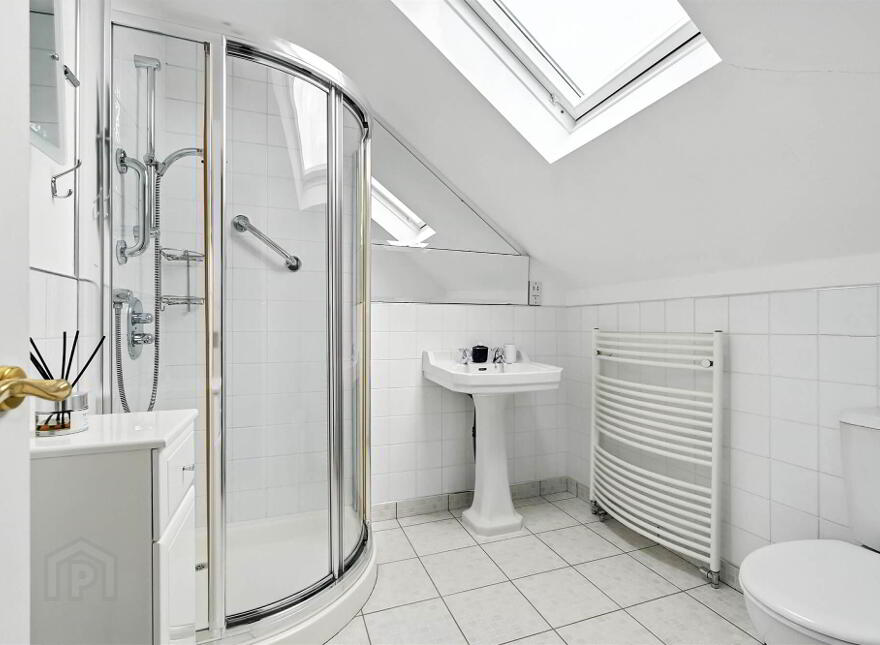 46 & 46a Myrtlefield Park, Malone, Belfast, BT9 6NF