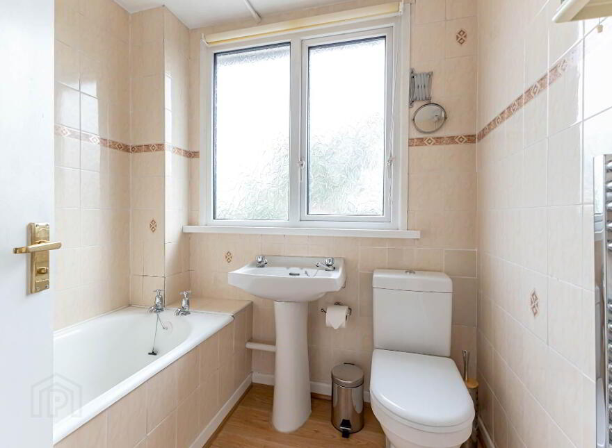 28 Fulmar Crescent, Lisburn, BT28 3HT