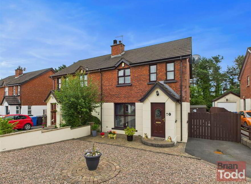 Molyneaux Avenue, Larne, BT40 2TU