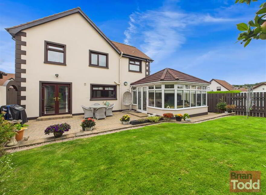 Croft Manor, Ballygally, Larne, BT40 2RU