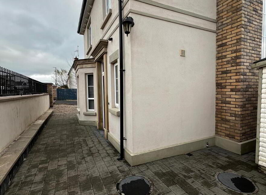40 College Park Lane, Enniskillen, BT74 6GF