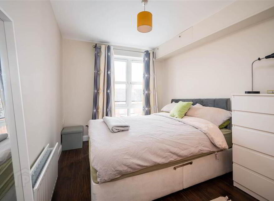 Apt 17, Chichester Building, 33 Old Bakers Court, Belfast, BT6 8QX