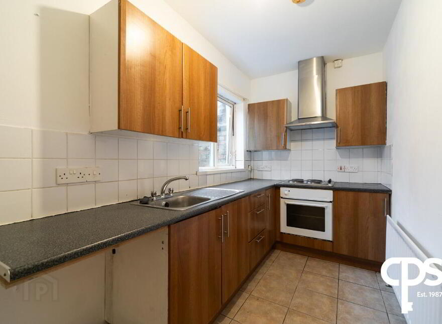 26 Ebor Parade, Belfast, BT12 6NS