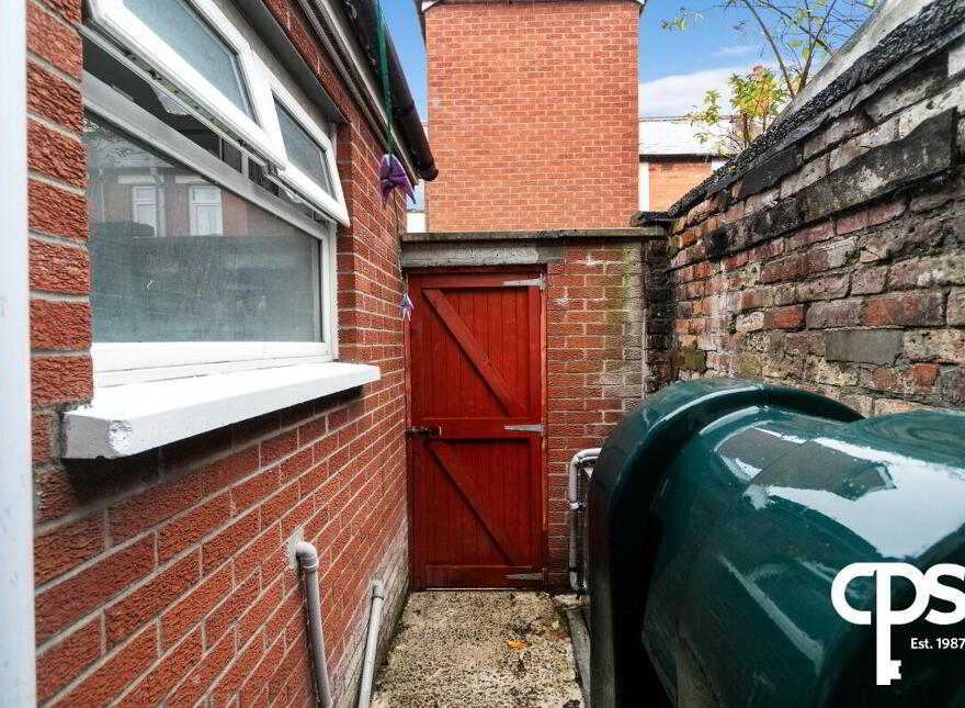 26 Ebor Parade, Belfast, BT12 6NS
