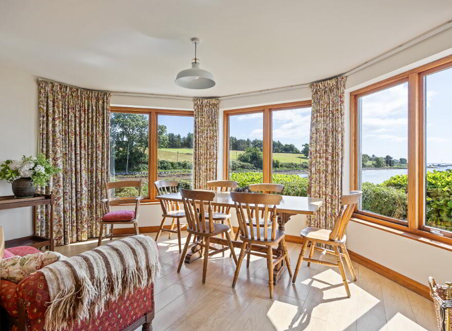 Knockcree House, 8 Mahee Island, Comber, BT23 6EP