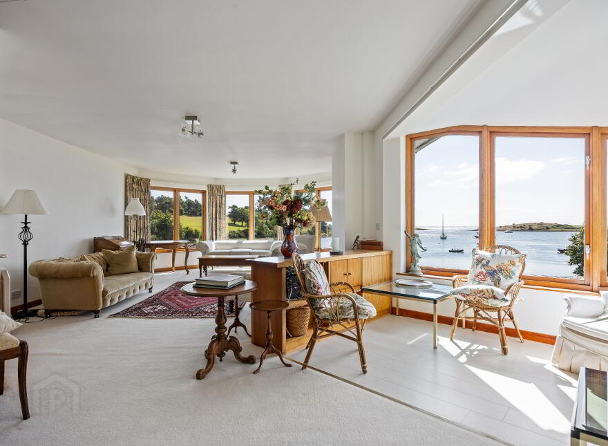 Knockcree House, 8 Mahee Island, Comber, BT23 6EP