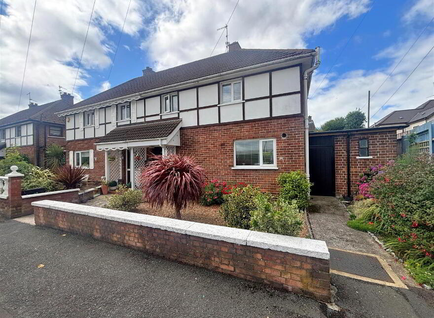 25 Glanleam Drive, Belfast, BT15 3FN