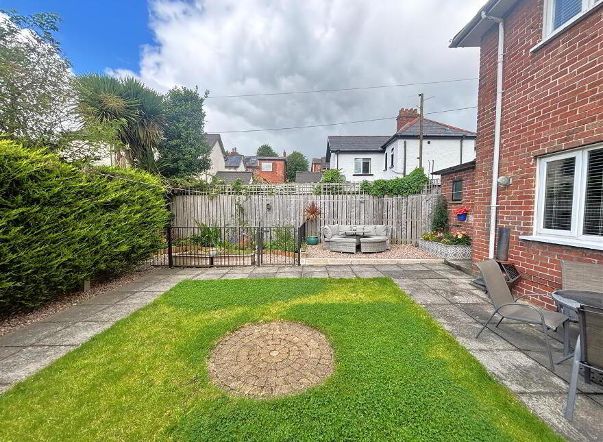 25 Glanleam Drive, Belfast, BT15 3FN