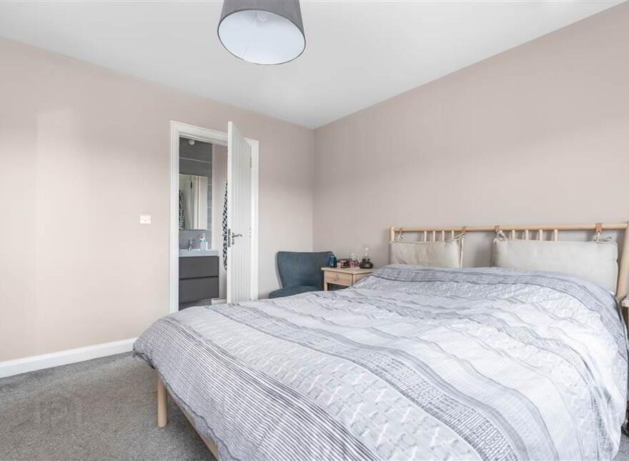 11 Old Park Hall, Ballymena, BT42 1FU
