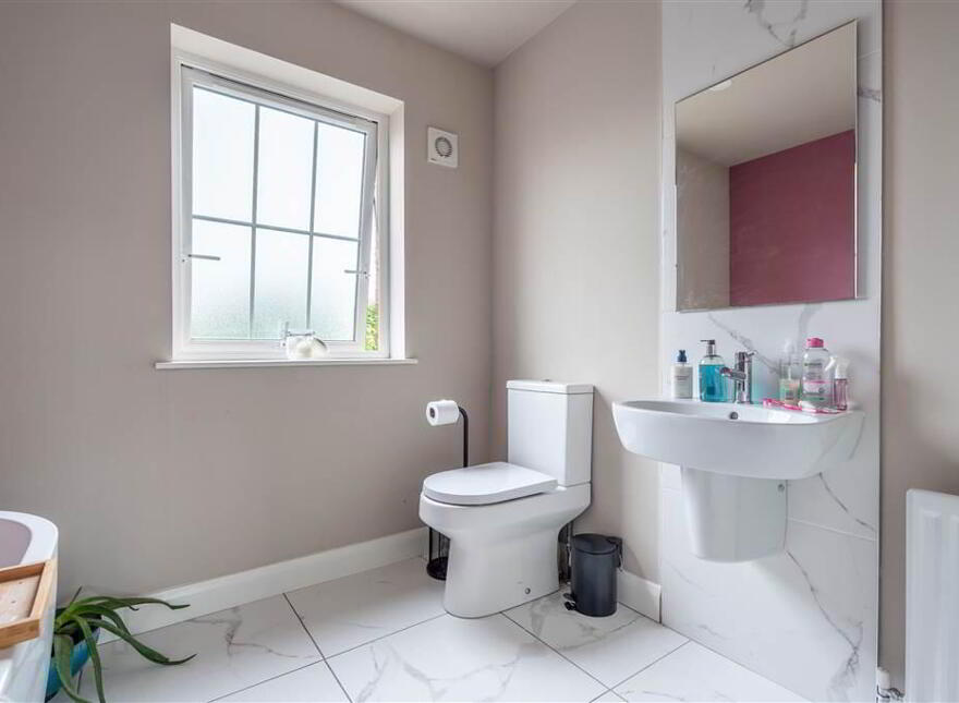 11 Old Park Hall, Ballymena, BT42 1FU