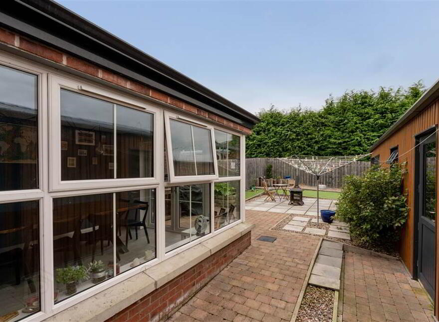 11 Old Park Hall, Ballymena, BT42 1FU