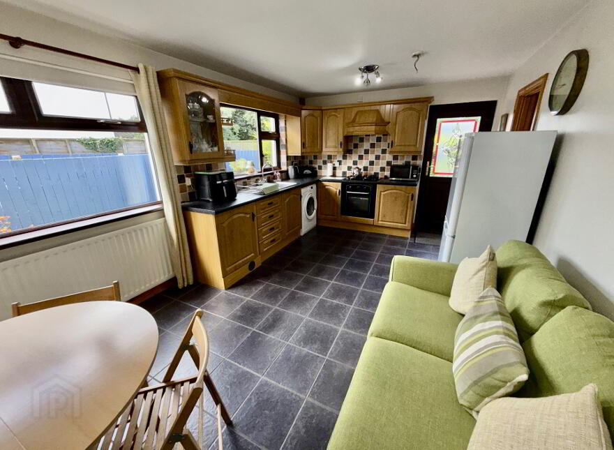 11 Meadowside, Glenavy, BT29 4FE