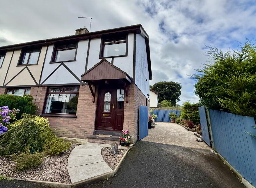 11 Meadowside, Glenavy, BT29 4FE