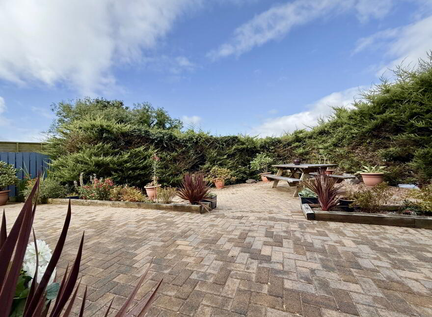 11 Meadowside, Glenavy, BT29 4FE