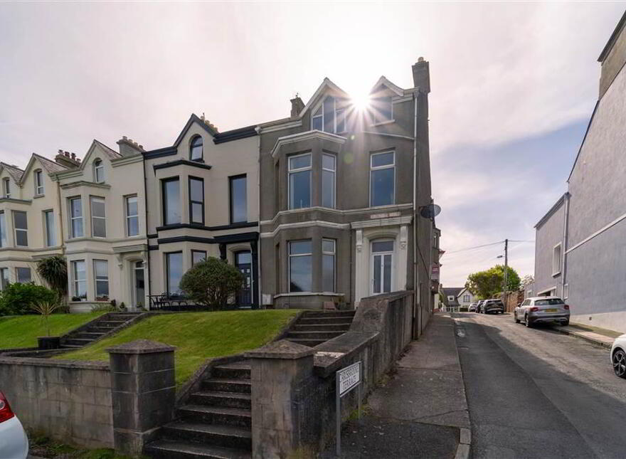 4 Upper Clifton, Bangor, BT20 5HG