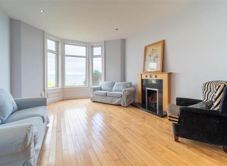 4 Upper Clifton, Bangor, BT20 5HG