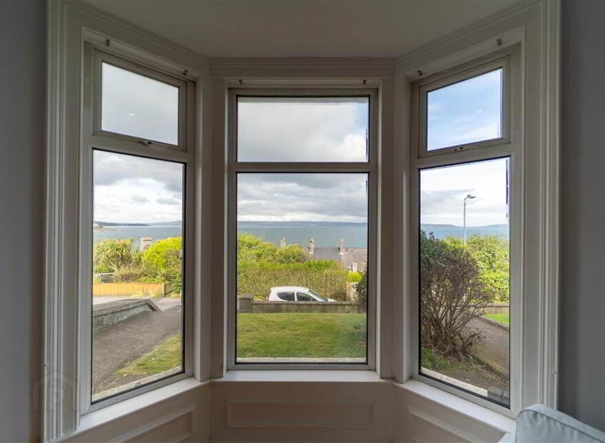 4 Upper Clifton, Bangor, BT20 5HG
