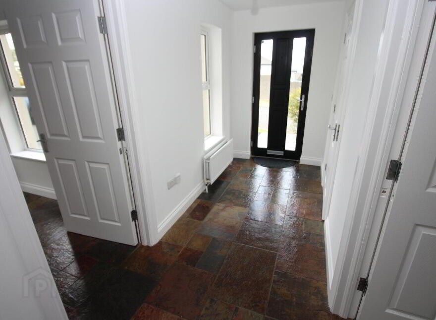 9 Leafield Park, Ballycarry, Carrickfergus, BT38 9PR