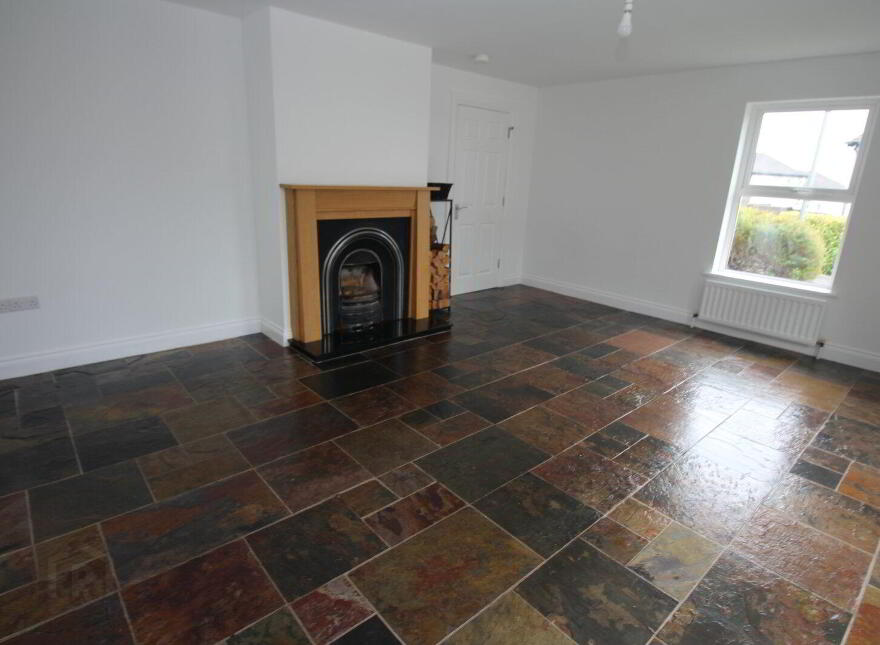 9 Leafield Park, Ballycarry, Carrickfergus, BT38 9PR