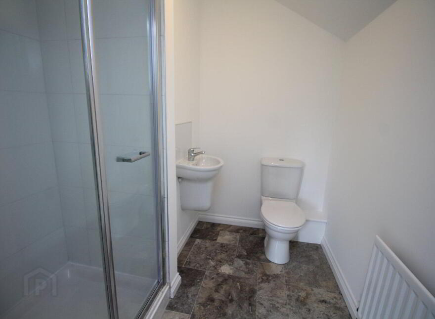 9 Leafield Park, Ballycarry, Carrickfergus, BT38 9PR