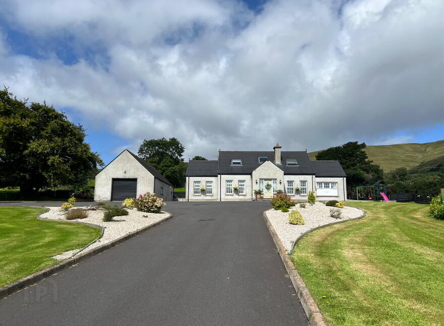 36b Dirnan Road, Cookstown, BT80 9XL