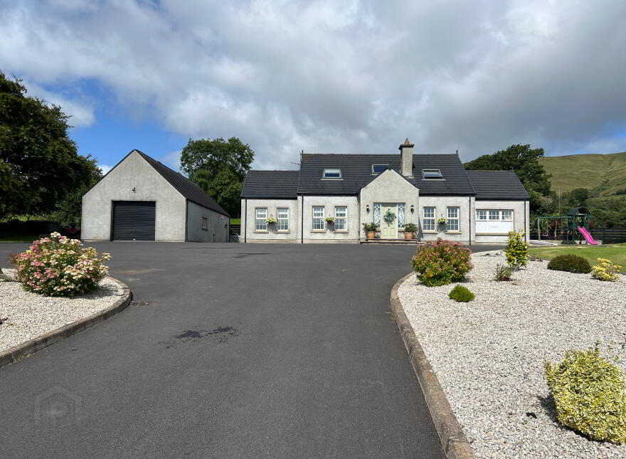 36b Dirnan Road, Cookstown, BT80 9XL
