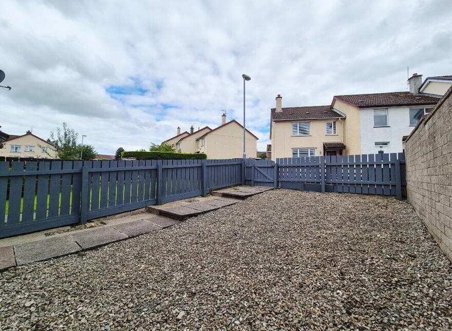 53 Lisnafin Park, Strabane, BT82 9DF