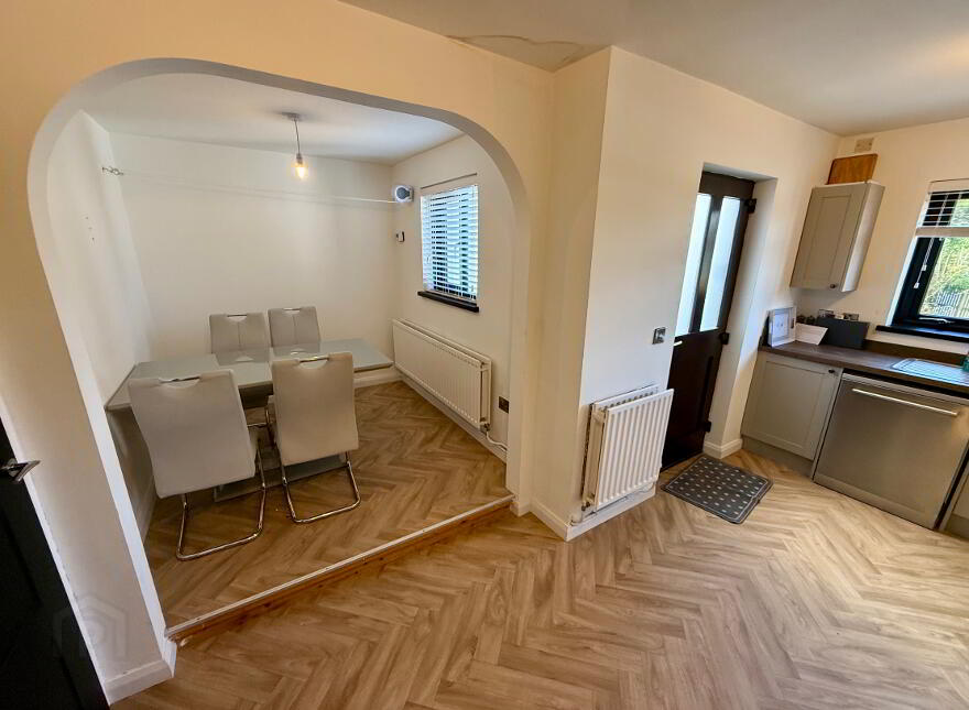 17 Foyle Crescent, Newbuildings, L'Derry, BT47 2QP