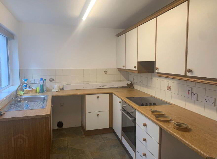 35 Unity Street, Carrickfergus, BT38 8AW