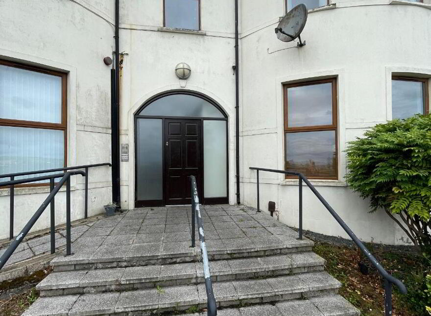 17 Collinbridge Manor, Newtownabbey, BT36 7YR photo