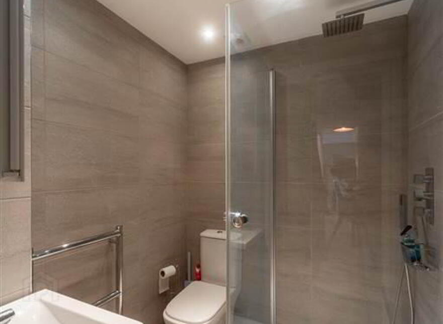 37 Luna Building, Dunmurry, Belfast, BT17 9FP
