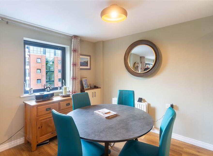 37 Luna Building, Dunmurry, Belfast, BT17 9FP
