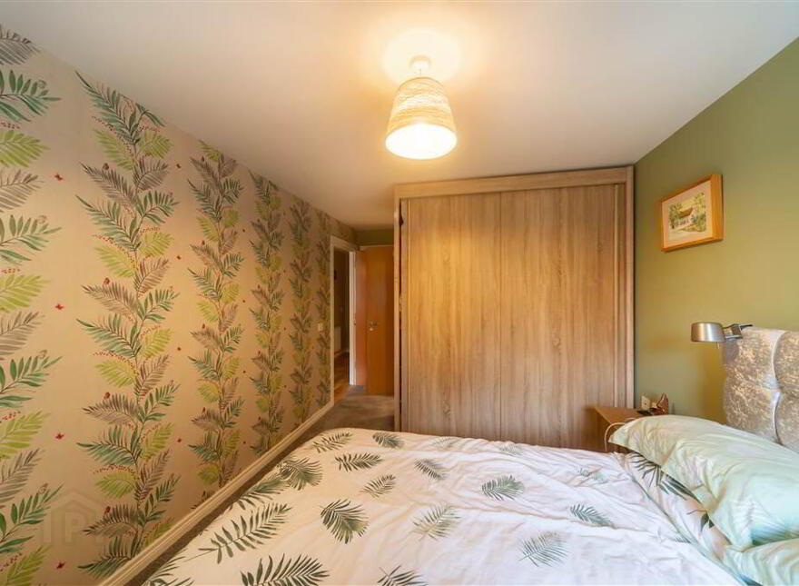 37 Luna Building, Dunmurry, Belfast, BT17 9FP