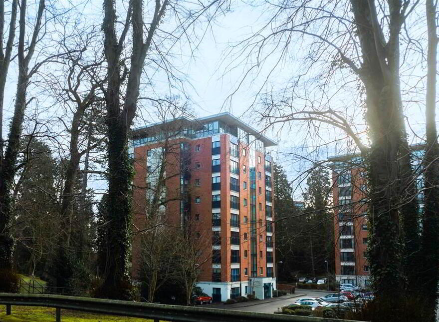 37 Luna Building, Dunmurry, Belfast, BT17 9FP