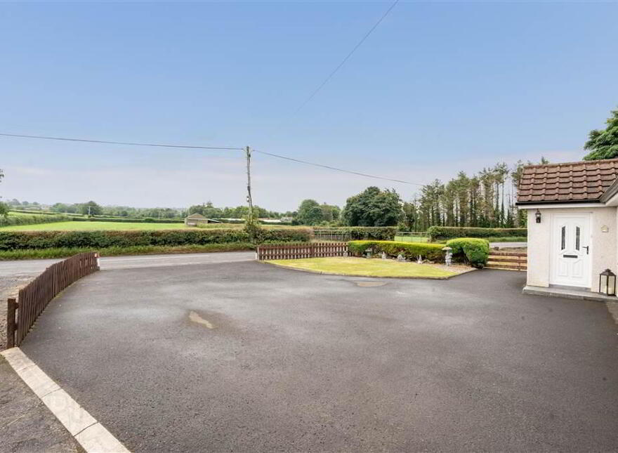138 Townhill Road, Portglenone, BT44 8AW