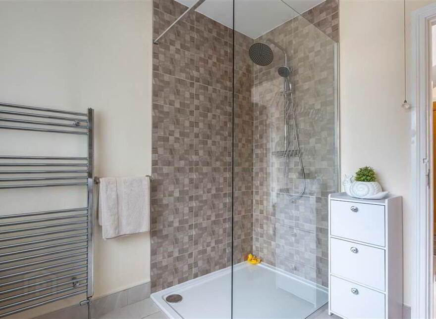 138 Townhill Road, Portglenone, BT44 8AW