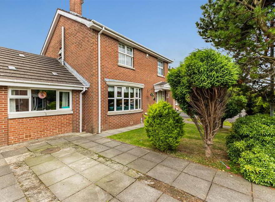 23 Oakwood Park, Belfast, BT9 6SE photo