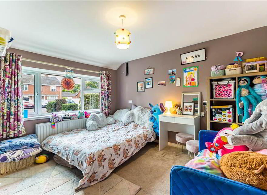 23 Oakwood Park, Belfast, BT9 6SE