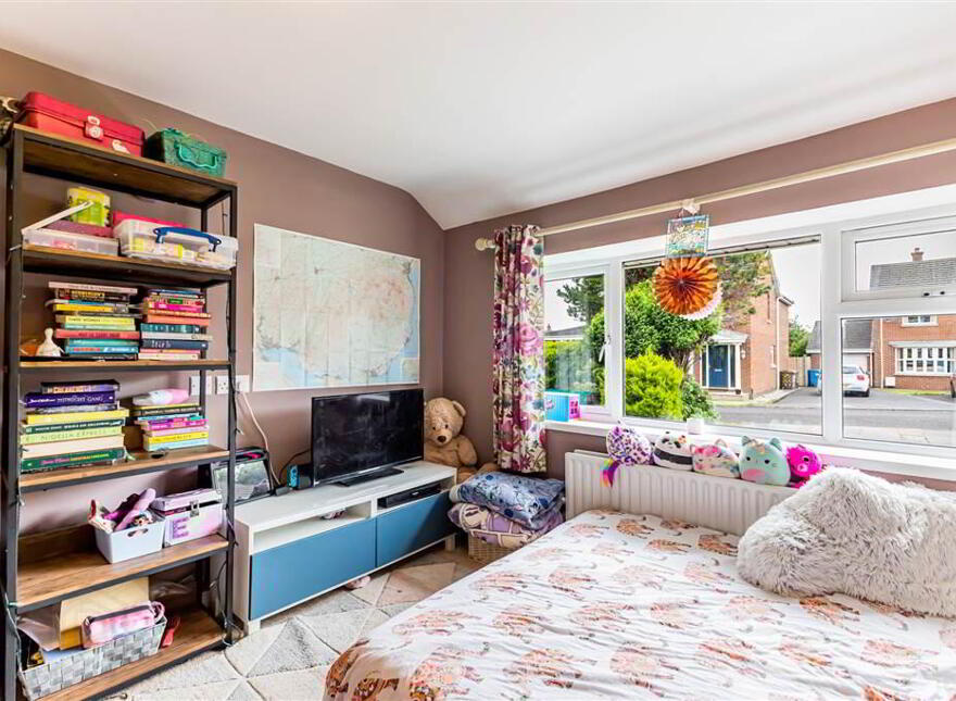 23 Oakwood Park, Belfast, BT9 6SE
