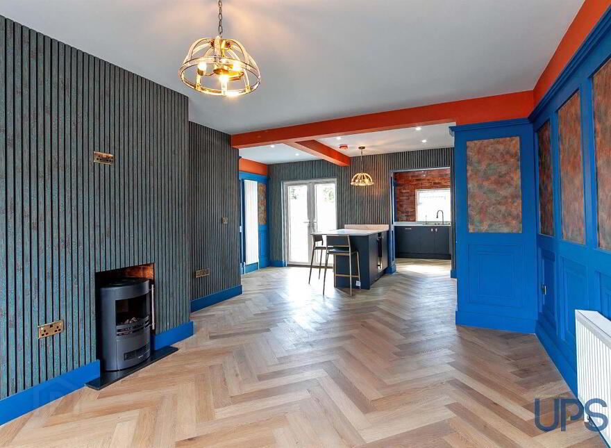 92 Ramoan Gardens, Glen Road, Belfast, BT11 8LN