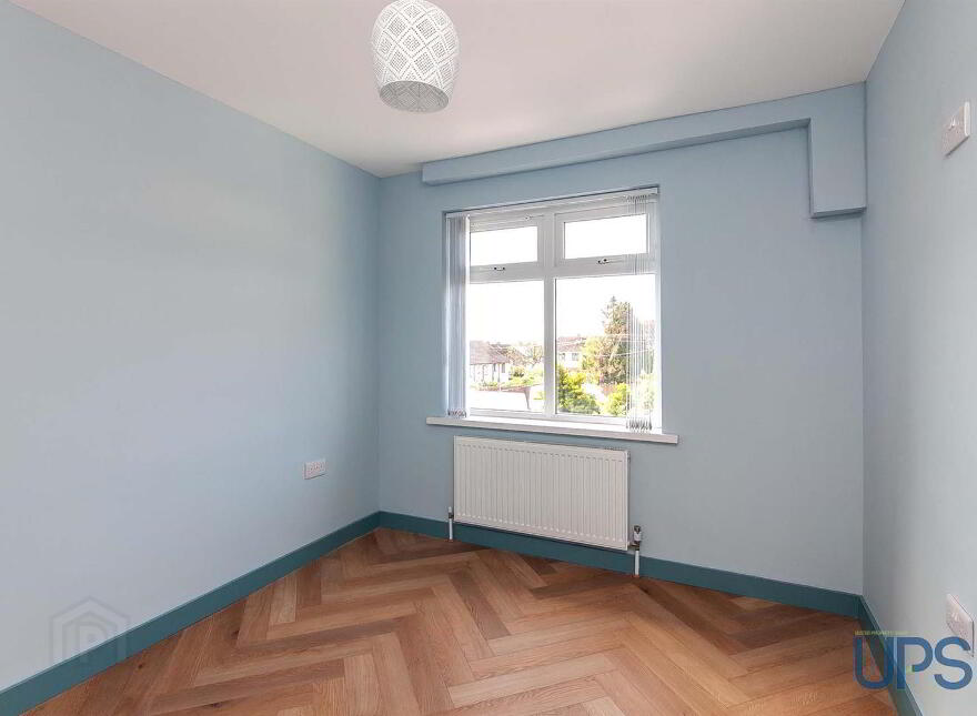 92 Ramoan Gardens, Glen Road, Belfast, BT11 8LN