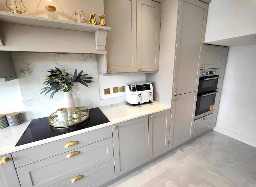 12 Lyndhurst Park, Belfast, BT13 3PG