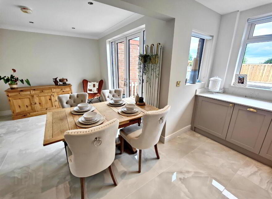 12 Lyndhurst Park, Belfast, BT13 3PG