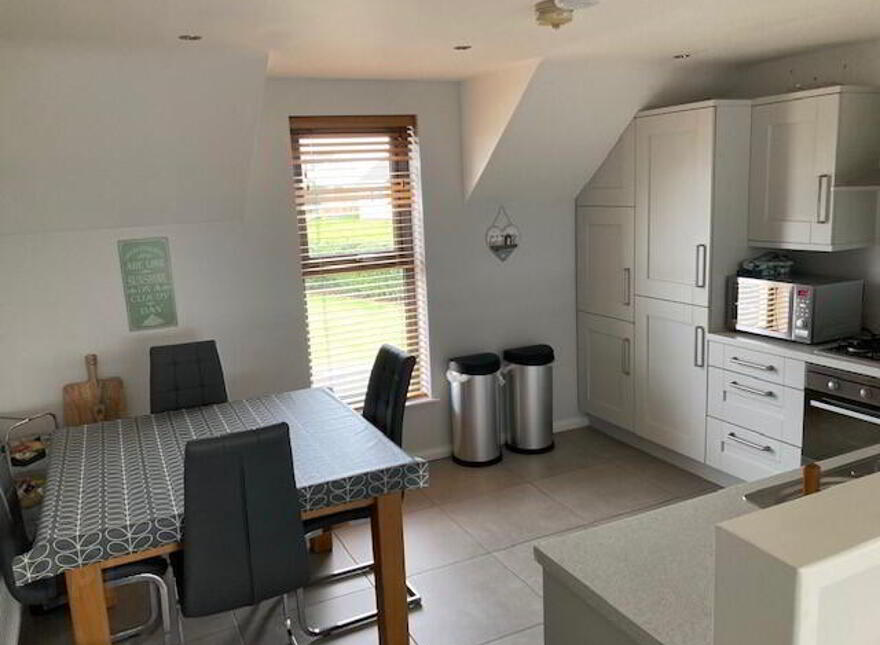 42 Sunset Park ( Short Term), Portstewart, BT55 7EH