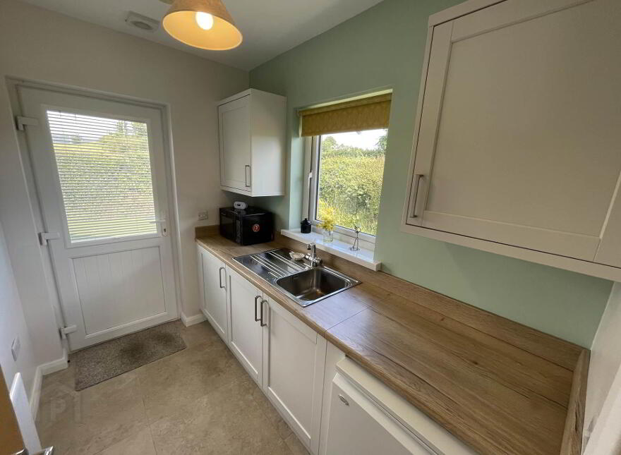 388 Old Glenarm Rd, Larne, BT40 2LG