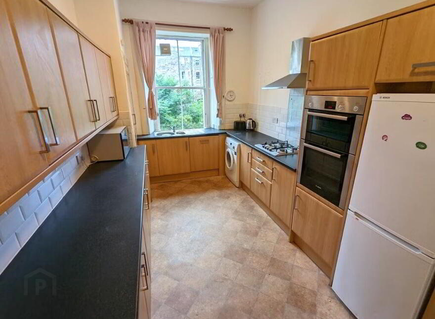 21 Warrender Park Terrace, Marchmont, Edinburgh, EH9 1EF
